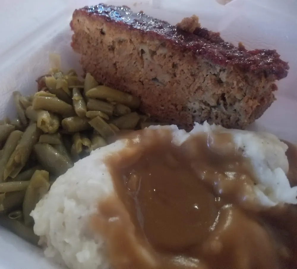 Daily Special Meatloaf Mashed Potatoes and Gravy and Green Beans