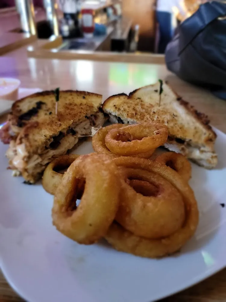 Turkey Melt with Onion Rings